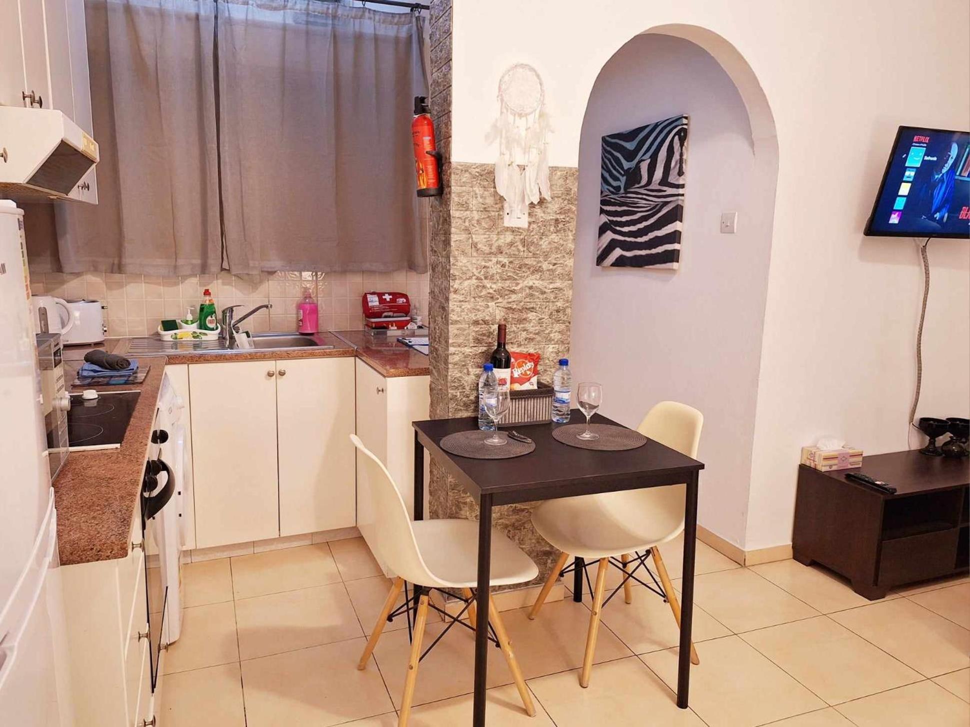 Kato Paphos Apt 400M To The Beach Exteriör bild