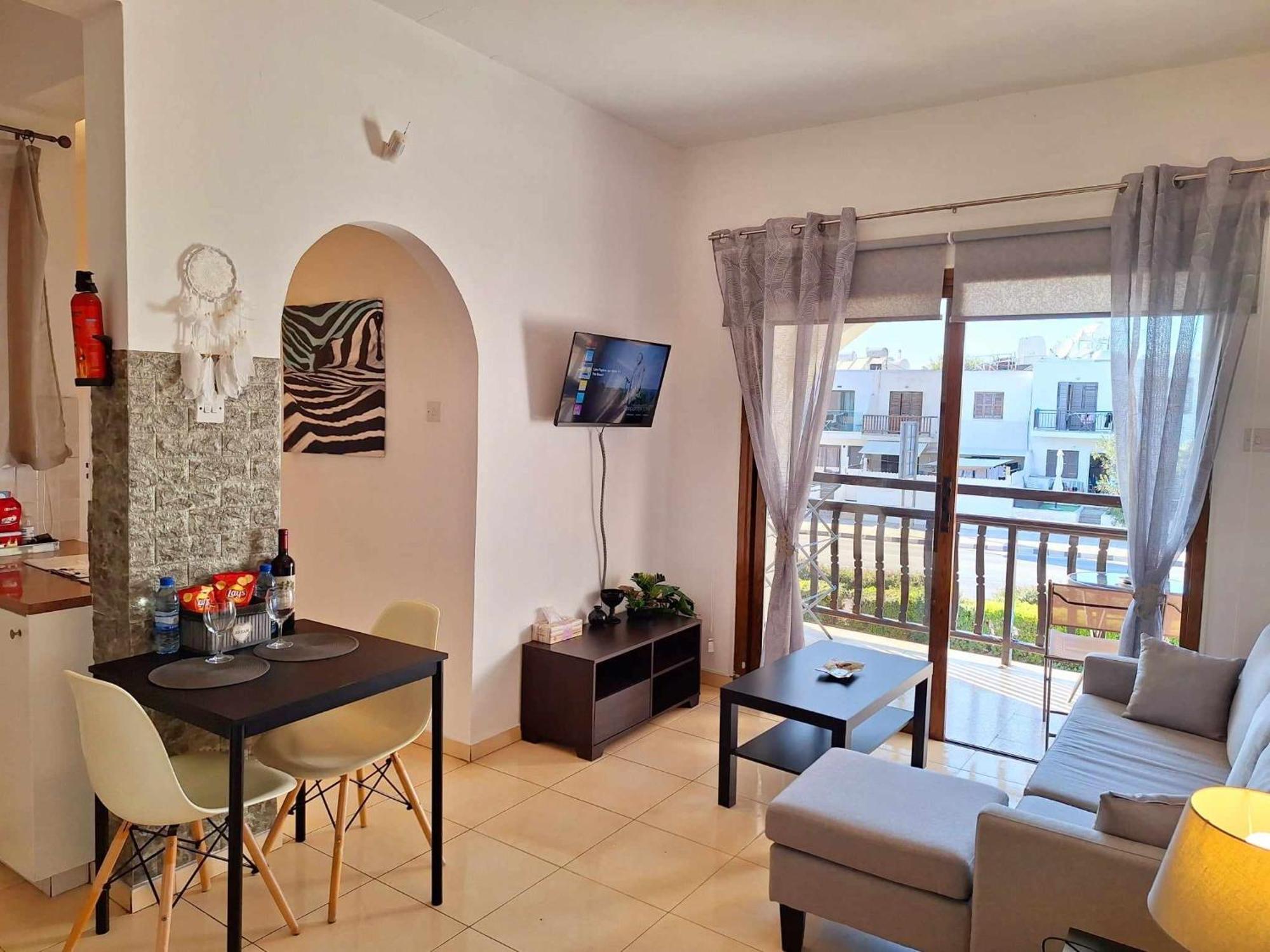 Kato Paphos Apt 400M To The Beach Exteriör bild